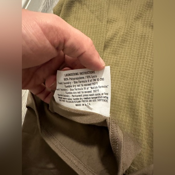 BROWN POLYPRO POLYPROPYLENE ECWCS COLD WEATHER THERMAL UNDERSHIRT AND HOOD GEAR - Picture 5 of 6